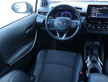 Toyota Corolla XII TS Kombi 1.8 Hybrid 122KM 2021 Toyota Corolla 1.8 Hybrid, Automat, Skóra, Klima, zdjęcie 6