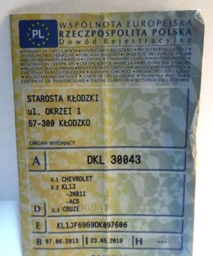 Chevrolet Cruze Sedan 1.8 16V DOHC 141KM 2013 Chevrolet Cruze 2013r, Salonowy, 1.8 BenzynaLPG. Lekko uszkodzony prawy ty, zdjęcie 21