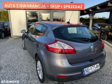 Renault Megane III Grandtour Facelifting 2013 Energy TCe 115KM 2013 Renault Megane Renault Megane ENERGY TCe 115 Start amp Stop Authentique, zdjęcie 7