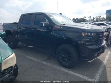 Chevrolet Silverado II 2021 Chevrolet Silverado 2021r., 4x4, 6.2L 6.2 Benzyna 420KM, zdjęcie 4