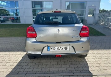 Suzuki Swift VI Hatchback Facelifting 1.2 DualJet SHVS 83KM 2020 Suzuki Swift 1.2 SVHS 83 KM wersja Premium - faktura VAT23 1.2 Benzyna, zdjęcie 6
