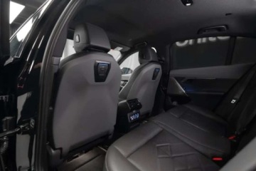 BMW Seria 5 G90-91 Touring 2.0 520d 197KM 2025 BMW Seria 5 Glosniki Harman Kardon Ogrzewanie kierownicy Duzy Rabat, zdjęcie 15
