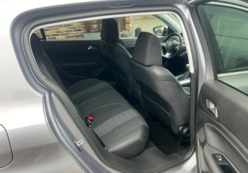 Peugeot 2019 Peugeot 308 1.2 beznyna 110 KM Nawigacja LED Kamera Sensor 1.2 Benzyna, zdjęcie 8