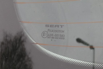 окно люка Seat Ibiza IV