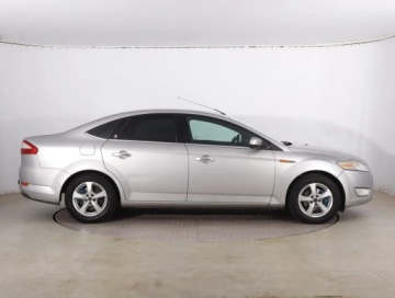 Ford Mondeo IV Sedan 2.0 Duratec 145KM 2008 Ford Mondeo 2.0 16V, GAZ, Navi, Klima, zdjęcie 5