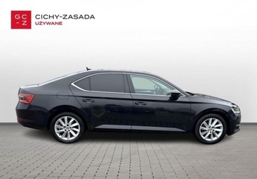 Skoda Superb III Liftback Facelifting 2.0 TDI SCR 150KM 2022 Skoda Superb 2.0 Diesel 150KM, zdjęcie 5
