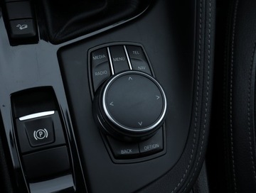 BMW X1 F48 Crossover xDrive18d 150KM 2017 BMW X1 xDrive18d, Salon Polska, Serwis ASO, 4X4, zdjęcie 9