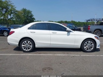 Mercedes Klasa C W205 2019 Mercedes-Benz Klasa C 2019 MERCEDES-BENZ C 300 4MATIC 2.0 Benzyna 255KM, zdjęcie 7