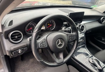 Mercedes Klasa C W205 Kombi 220 BlueTEC 170KM 2015 Mercedes-Benz Klasa C 2015 r. 2.1 Diesel 170KM, zdjęcie 10