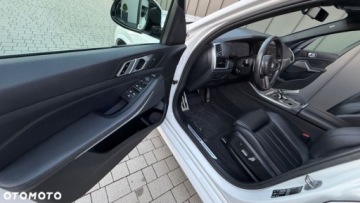BMW X5 G05 SUV 3.0 30d 265KM 2019 BMW X5 BMW X5 xDrive30d sport 3.0 Diesel 265KM, zdjęcie 33