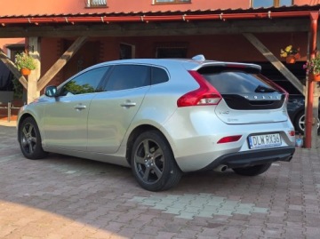 Volvo V40 II Hatchback Facelifting 2.0 D3 150KM 2017 Volvo V40 II D3 Geartronic Inscription 2.0 d 150KM 2017r, zdjęcie 4