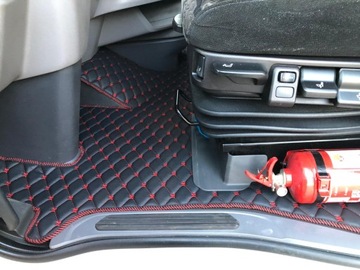 КОВРЫ Стеганые коврики ROYAL SCANIA R S THICK EMBROIDERY чехлы на полку