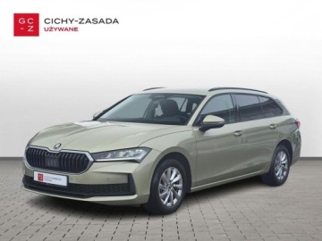 Skoda Superb III Kombi Facelifting 1.5 TSI 150KM 2024 Skoda Superb 1.5TSI 150KM FV23 DSG Side Assist Kierownica skorzana 2-ramie