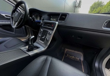Volvo V60 I Kombi Facelifting 2.0 D2 DRIVE-E 120KM 2017 Volvo V60 D2 NAVI ZAREJESTROWANY gwarancja manual SKORA 2.0, zdjęcie 14