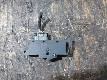 Кнопка переключателя правого стеклоподъемника BMW E46 6902176