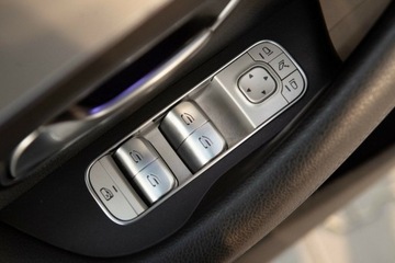 Mercedes GLE V167 SUV 2.0 300d 245KM 2019 Mercedes-Benz GLE 300d 4Matic I AMG I Salon PL I Autotrade Mercedes-Benz, zdjęcie 17