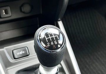 Suzuki 2024 Suzuki Vitara Premium Plus 1.4 mildHybrid 2WD 6MT Solar Yellow 2024 Auto d, zdjęcie 23