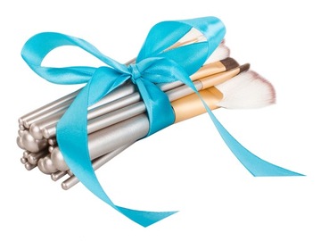 НАБОР ИЗ 24 ПРОФЕССИОНАЛЬНЫХ КИСТЕЙ ДЛЯ МАКИЯЖА