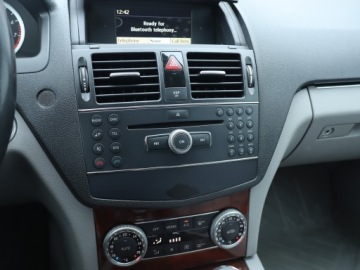 Mercedes Klasa C W204 Limuzyna 1.8 200 K 184KM 2008 Mercedes C C 200 Kompressor, Salon Polska, Xenon, zdjęcie 11