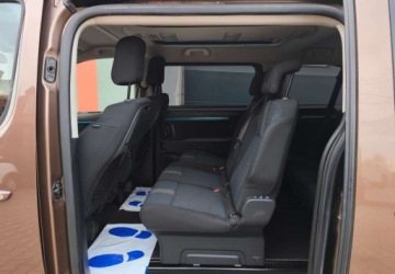 Peugeot Traveller Compact 2.0 BlueHDi 150KM 2017 Peugeot Traveller Peugeot Traveller 2.0 BlueHDi Compact Allure 2.0 Diesel, zdjęcie 7