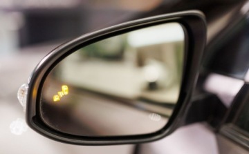 Toyota C-HR I Crossover 1.8 Hybrid 122KM 2019 Toyota C-HR 1.8 Hybrid Selection 1.8 Hybryda 122KM, zdjęcie 16