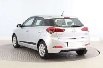 Hyundai i20 I Hatchback 5d Facelifting 1.1 CRDi 75KM 2015 Hyundai i20 1.1 CRDi, Salon Polska, Serwis ASO, zdjęcie 3