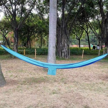 Портативный, прочный, несущий двойной гамак для кемпинга на заднем дворе.