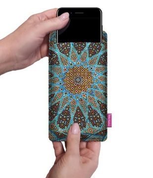 Etui na smartfon BERTONI z filcu Ajsza