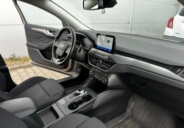 Ford Focus III Kombi Facelifting 1.5 EcoBoost 150KM 2018 Ford Focus 1.5 EcoBoost 150 KM Titanium aut Salon PL 1.5 Benzyna 150KM, zdjęcie 8