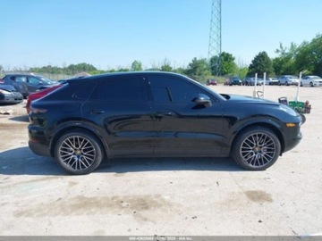 Porsche Cayenne III 2021 Porsche Cayenne 2021 PORSCHE CAYENNE COUPE 3.0 Benzyna 335KM, zdjęcie 3