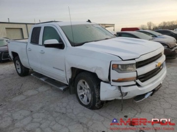 Chevrolet Silverado II 2017 Chevrolet Silverado _K1500_LT_4x4_5.3 L_355 km_2017r 5.3 Benzyna 355KM, zdjęcie 1