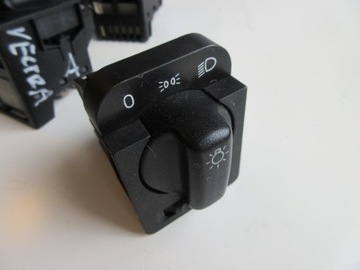 Opel Corsa Calibra 2059 90213283 выключатель света