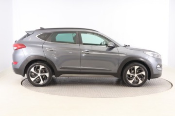 Hyundai Tucson III SUV 2.0 CRDI 136KM 2016 Hyundai Tucson 2.0 CRDi, Salon Polska, 4X4, Navi, zdjęcie 5
