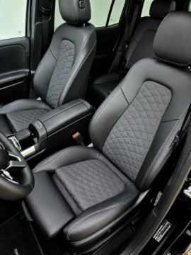 Mercedes GLB SUV 2.0 220d 190KM 2021 Mercedes GLB 220d FULL Ambient Panorama Skóra GT, zdjęcie 8