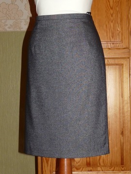 LAURA GUIDI роскошный костюм 40/42