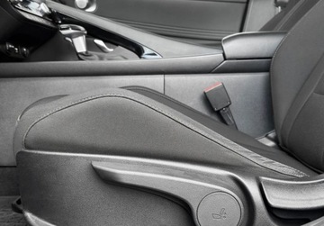 Hyundai Elantra VII Sedan 1.6 MPI 123KM 2022 Hyundai Elantra Reflektory LED Kamera Aktywny tempomat Salon PL FVAT23, zdjęcie 24