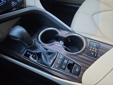 Toyota Camry IX Sedan 2.5 Hybrid Dynamic Force 218KM 2020 Toyota Camry 2.5 Hybrid Executive CVT Toyota Camry, zdjęcie 27