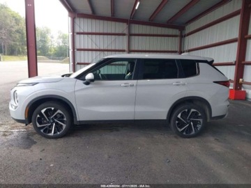 Mitsubishi Outlander III 2024 Mitsubishi Outlander SE S-Awc 2024 2.5l 2.5 Benzyna 181KM, zdjęcie 2