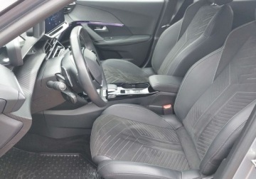 Peugeot 2008 II SUV Facelifting 1.2 PureTech 130KM 2024 Peugeot 2008 Gt Eat8 Alcantara 2024 1.2 Benzyna 130KM, zdjęcie 12