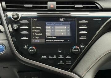 Toyota Camry IX Sedan 2.5 Hybrid Dynamic Force 218KM 2019 Toyota Camry Salon Polska, Serwis ASO, Gwarancja,1 rej III 2020r. 2.5 218KM, zdjęcie 7