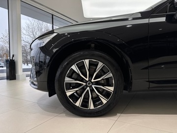 Volvo XC60 II 2022 Volvo XC 60 B5 AWD Plus Dark / 1 właściciel / Salo, zdjęcie 18