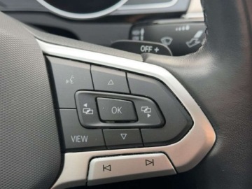 Volkswagen Passat B8 Variant Facelifting 1.5 TSI EVO 150KM 2022 Volkswagen Passat 1.5 TSI 150KM DSG FV23 AppConnect ACC 1.5 Benzyna, zdjęcie 17