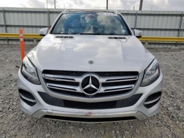 Mercedes GLE W166/C292 2018 Mercedes-Benz GLE 2018 MERCEDES-BENZ GLE 350 3.5 Benzyna 302KM, zdjęcie 4