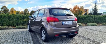 Kia Venga Mikrovan Facelifting 1.6 DOHC 124KM 2017 Kia Venga AutomatWebasto54 tys. wpisuje na fakturzeOrg.lakier1 wlasciciel, zdjęcie 6