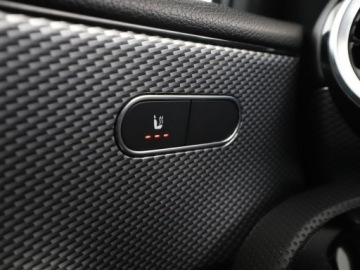 Mercedes Klasa A W177/V177 Hatchback 1.3 200 163KM 2018 Mercedes A 200 automat półskóra navi klima auto, zdjęcie 34