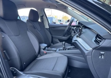 Skoda Octavia IV Liftback 2.0 TDI 115KM 2024 Skoda Octavia SalonPL Selection 2.0TDI 115KM Kamera Smartlink LED Matrix P, zdjęcie 10