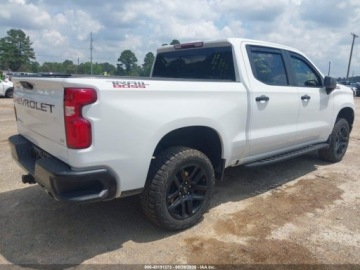 Chevrolet Silverado II 2024 Chevrolet Silverado 1500 4wd Short Bed Lt Trail Boss 2024 5.3 Benzyna 355KM, zdjęcie 4
