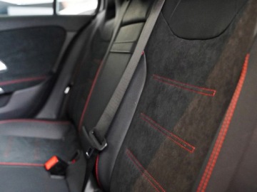 Mercedes Klasa A W177/V177 Hatchback Facelifting 2.0 220 190KM 2025 A Klasa 220 4-Matic AMG Line 2.0 (moc 190 KM) 2025, zdjęcie 13