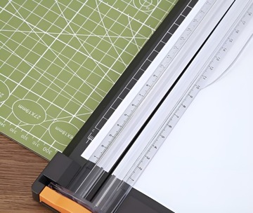 ГИЛЬОТИНА ДЛЯ РЕЗКИ БУМАГИ А3 А4 ТРИМЕР ОФИСНЫЙ РЕЗОК СО СМЕННЫМИ ЛЕЗВИЯМИ