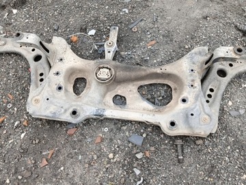 SEAT LEON III 5F WÓZEK SANKI TRAWERS PRZÓD